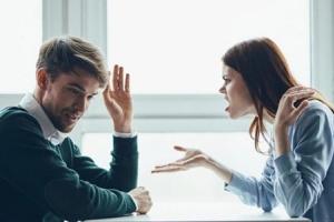 4 cung hoàng đạo EQ thấp, chỉ quan tâm đến cảm xúc của bản thân còn người khác mặc kệ