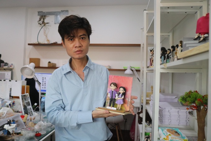 Nặn đất sét kiếm 50 triệu đồng mỗi tháng