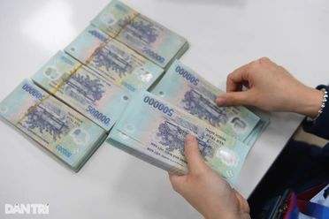 Tăng lương, nhóm thấp nhất và cao nhất chênh lệch ra sao?