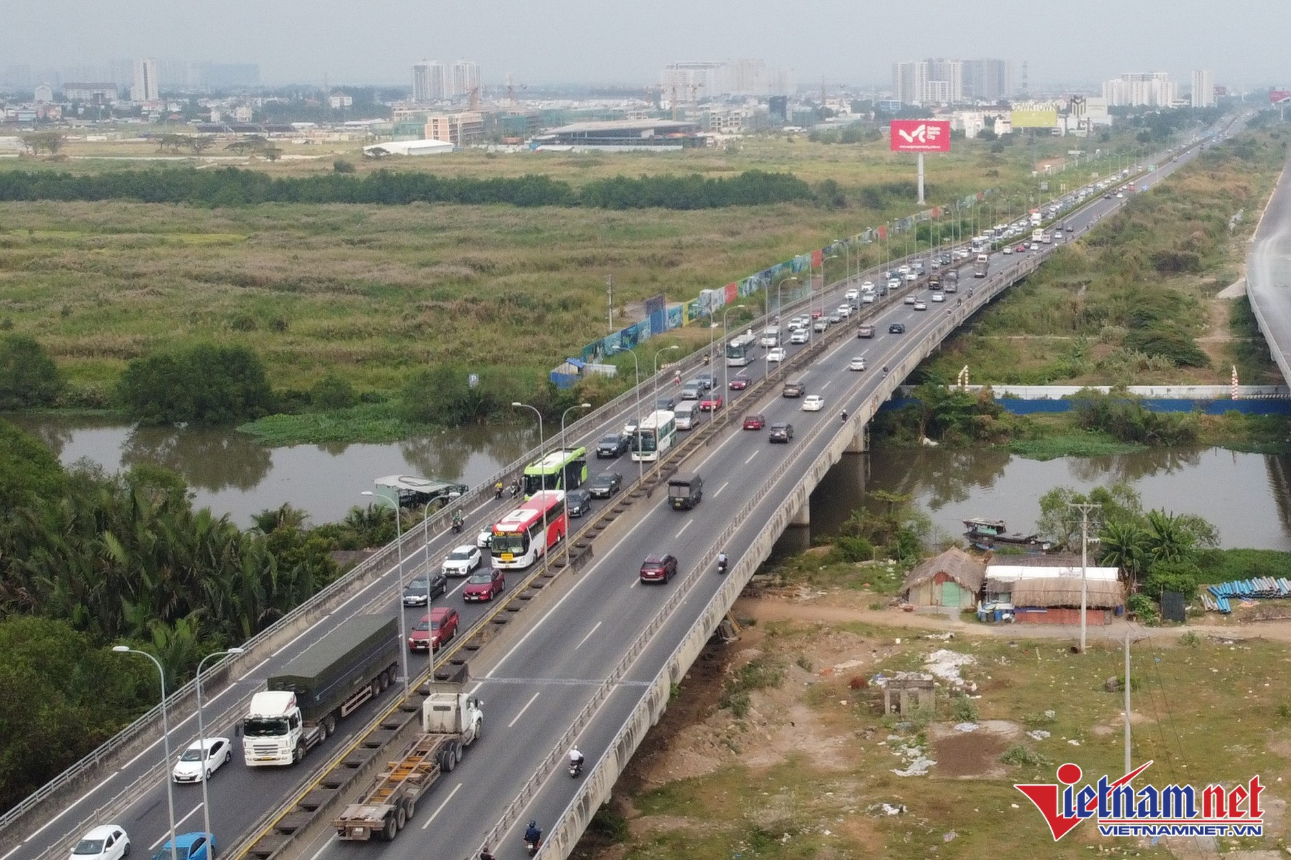 TPHCM muốn chi nghìn tỷ mở rộng đường dẫn cao tốc phía Đông lên 8 làn xe