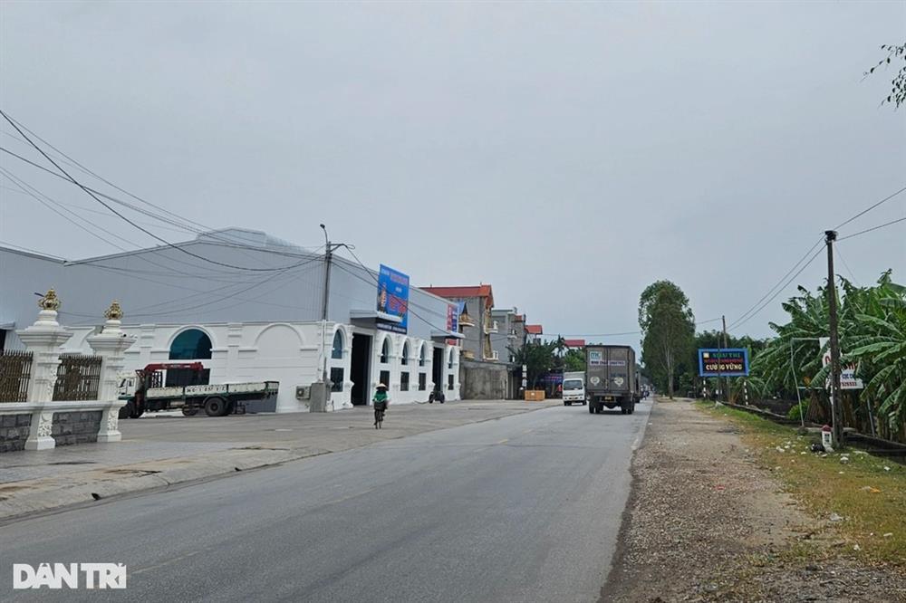Tạm giữ đối tượng đánh một cán bộ công an bị thương