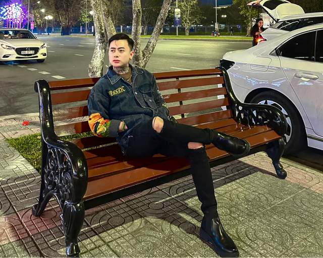 Bùi Phương Nam bén duyên Idol Live TikTok